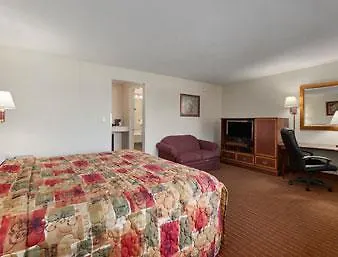 Super 8 By Wyndham Chicago/rosemont/o'hare/se Hotel