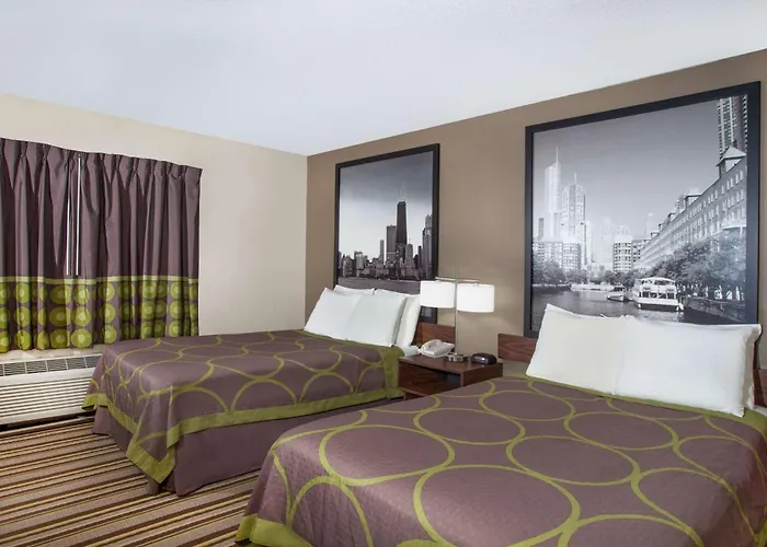 Super 8 By Wyndham Chicago/rosemont/o'hare/se River Grove