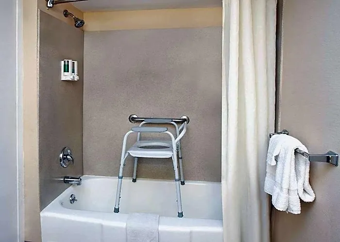 Super 8 By Wyndham Chicago/rosemont/o'hare/se Hotel